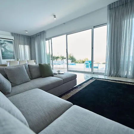 Olymp Luxus-villa By Interhome