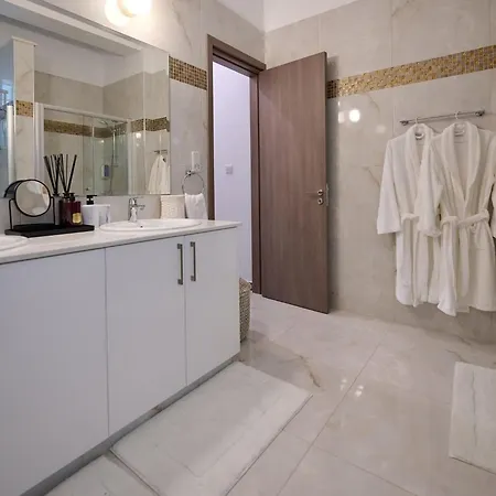 Olymp Luxus-villa By Interhome * Kissonerga
