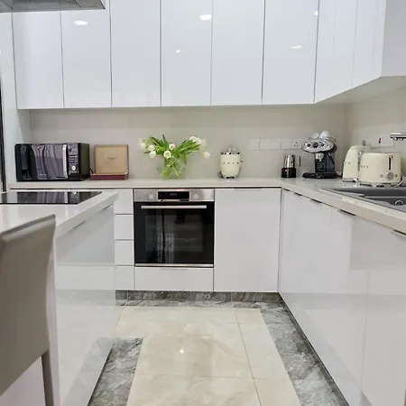 בית נופש Olymp Luxus-villa By Interhome קיסונרגה