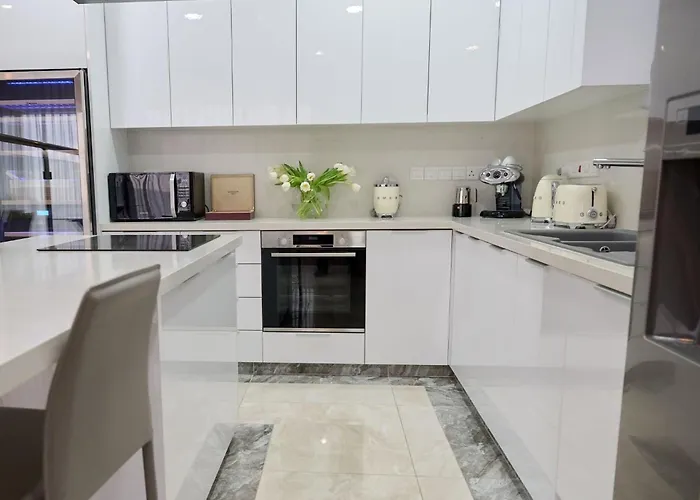 בית נופש Olymp Luxus-villa By Interhome קיסונרגה